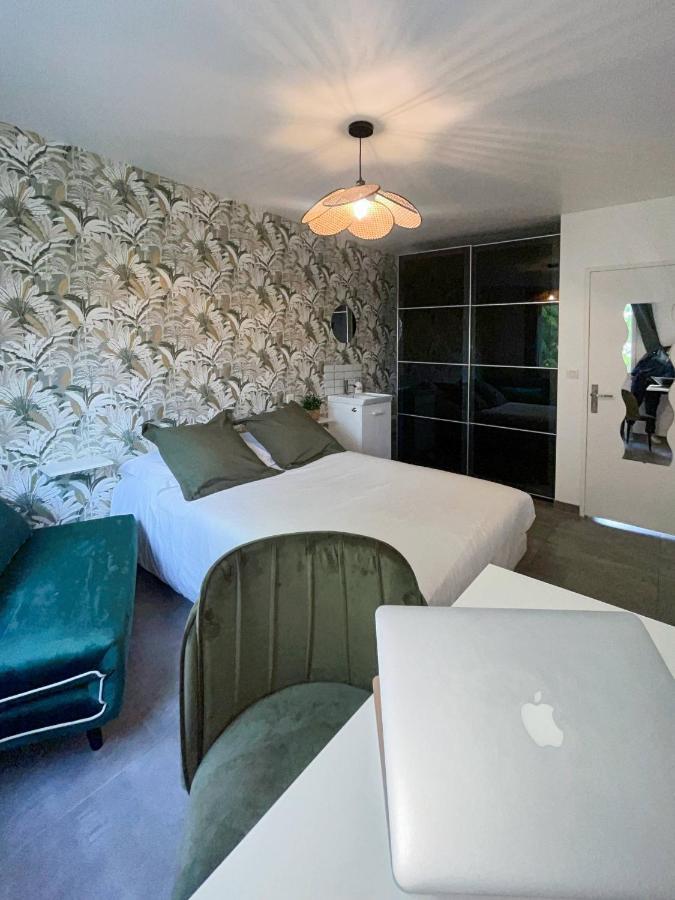 Auteuil • 4 Chambres • Wifi • Metro A 400M Rennes Bagian luar foto