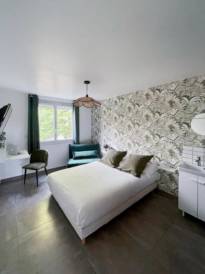 Auteuil • 4 Chambres • Wifi • Metro A 400M Rennes Bagian luar foto